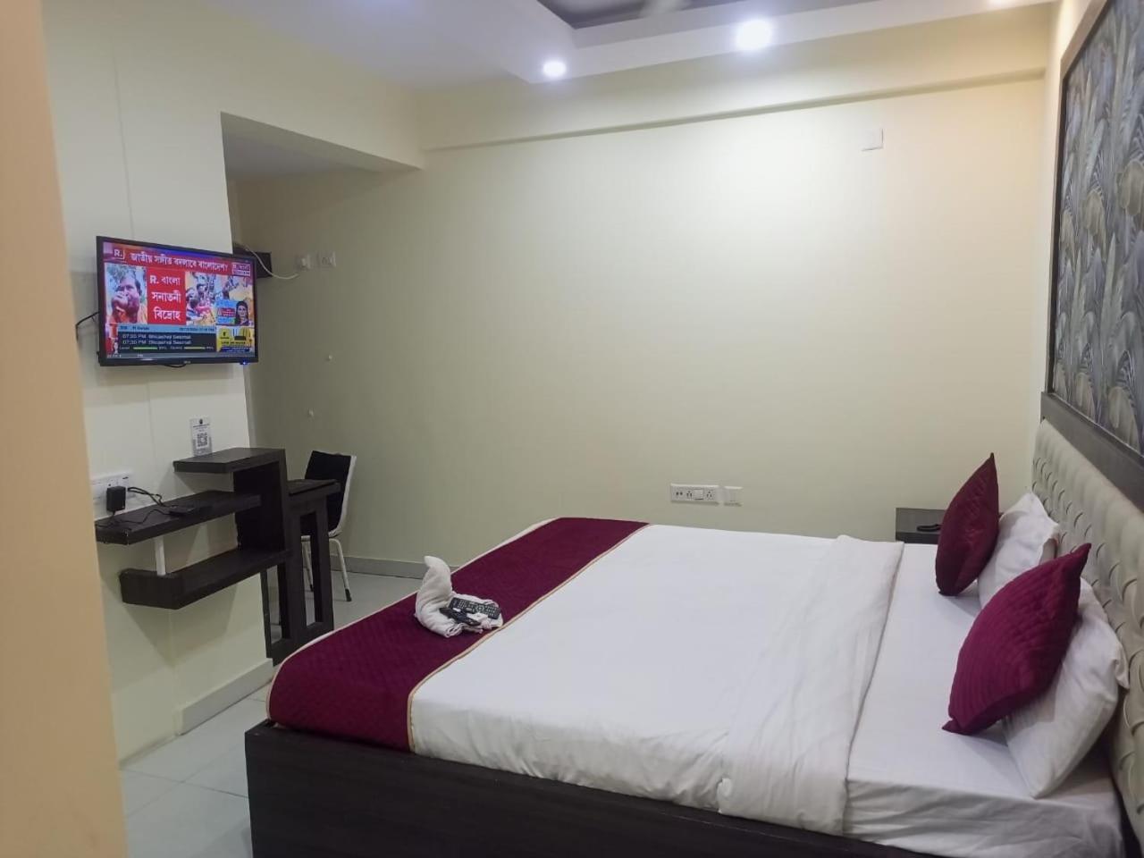 Hotel Eco Park New Town Bagian luar foto